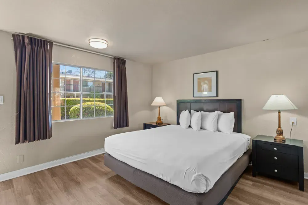 The King Room at the Rose Garden Inn